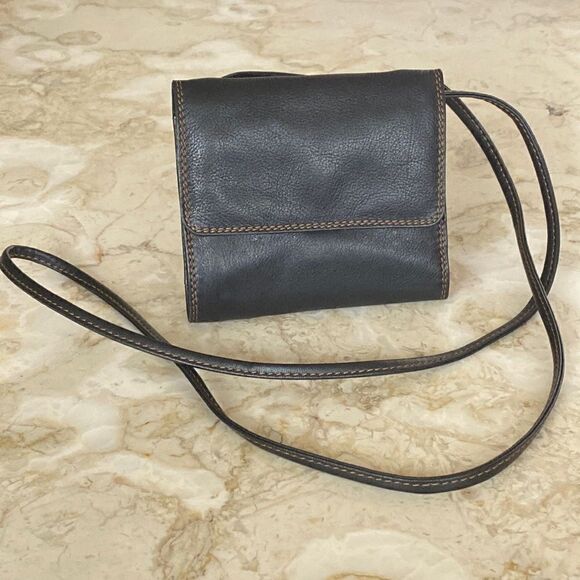 Delane Leather Compact Leather Wallet w/ Cross Body Strap - Picture 4 of 17